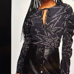TOPSHOP Black Long Sleeve Blouse size 4 NWT